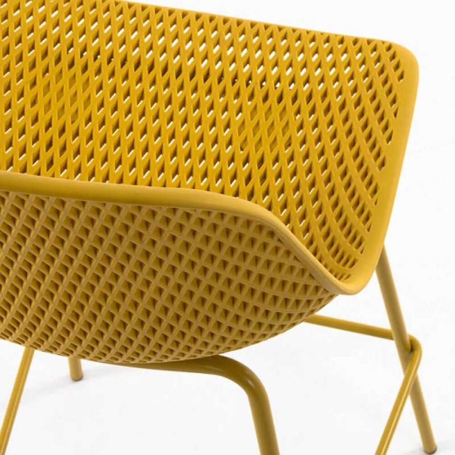 Sillas Kave Home | Taburete Quinby Amarillo