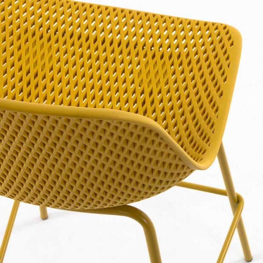 Sillas Kave Home | Taburete Quinby Amarillo